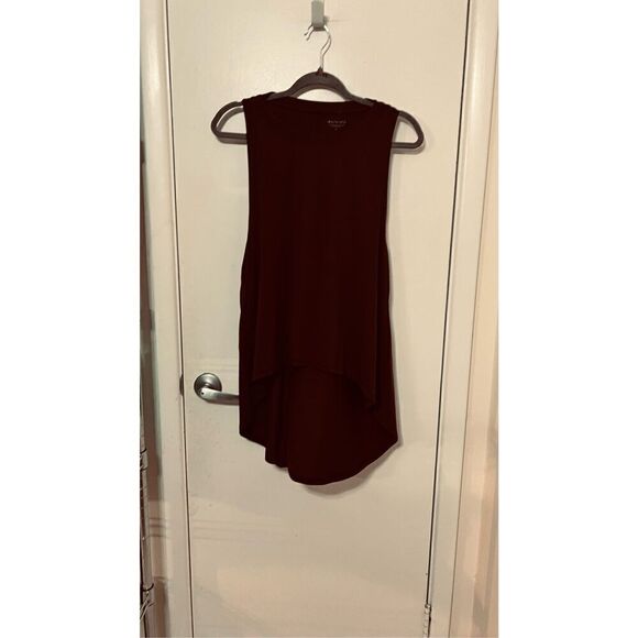 Athleta Burgundy Activewear top womens size S - Picture 3 of 10